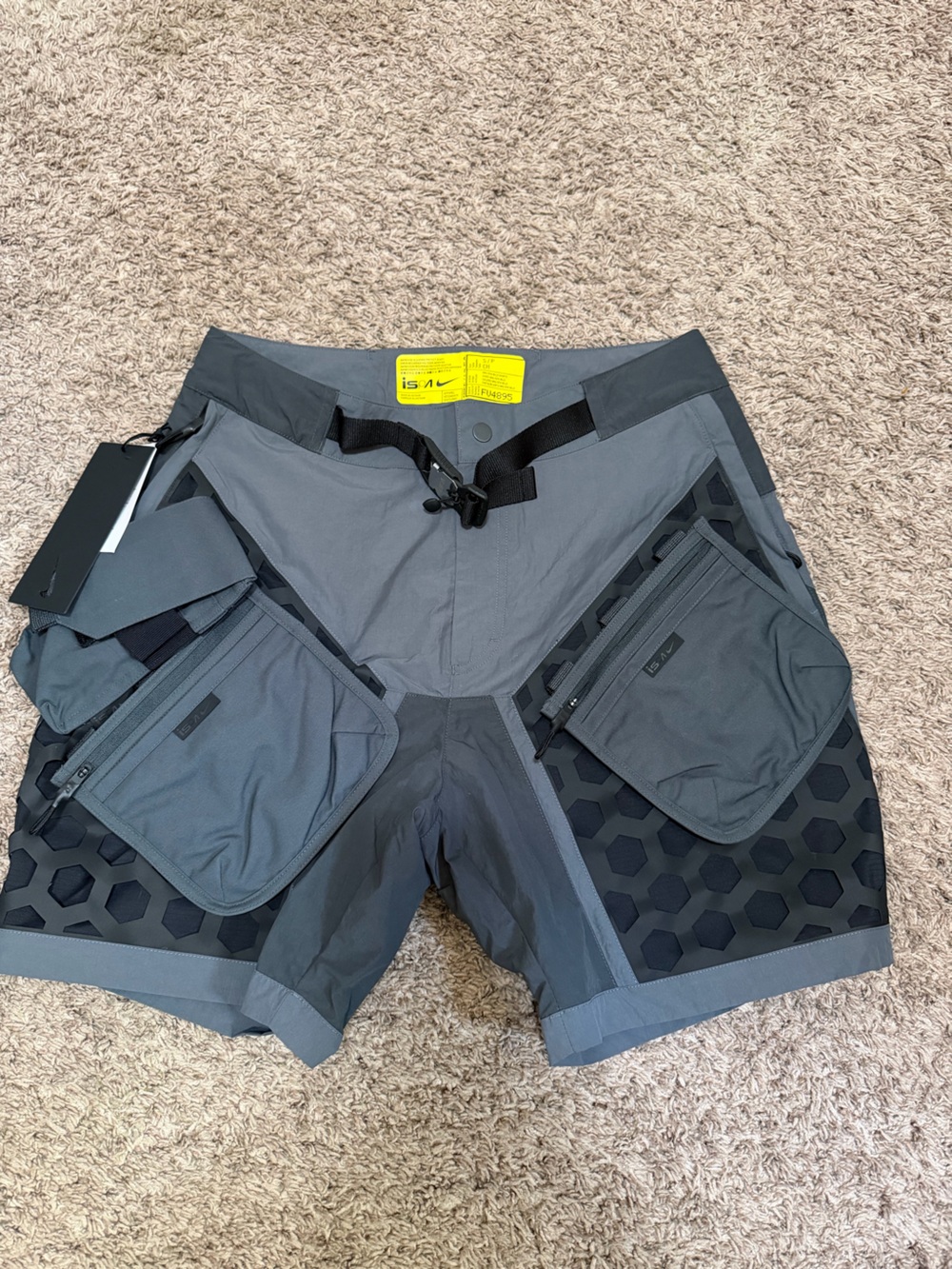 FV4895-060 | Men’s Small Nike NRG ISPA MLLE Modular Shorts - Loose Fit - Heavy